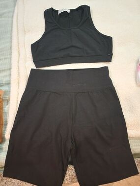 Black Athletic Crop Top & High-Waist Biker Shorts Set